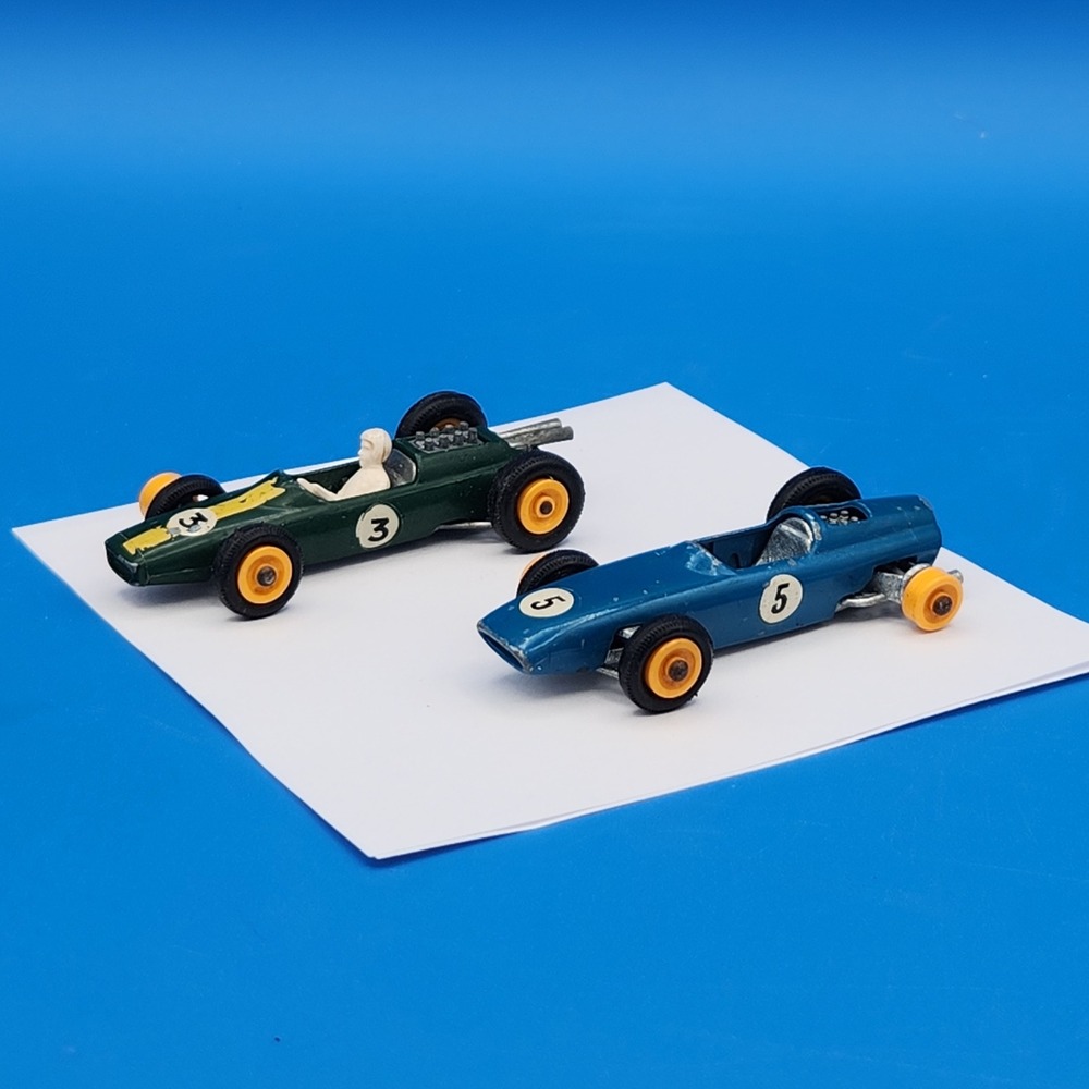 Matchbox Green Lotus Race Car and Blue BRM Formula One Race Car